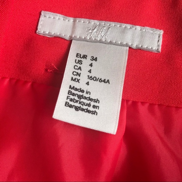 H&M Bright Red Short Mini Pencil Skirt Sz 4 - Picture 6 of 7